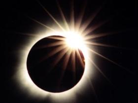 厦门下月将可看到难得一见的“日环食”