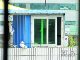 女租户脱衣不关窗,善意提醒反被羞辱