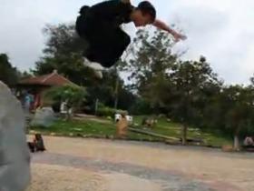 超炫:2012厦门EF跑酷视频