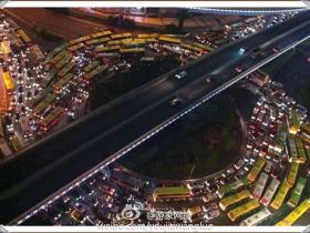 今夜厦门如此壮观,交通彻底崩溃