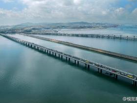 三代同堂:从海堤、跨海大桥到海底隧道