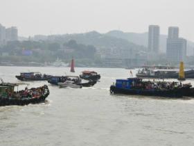 鼓浪屿抢滩登陆中···