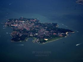 航拍的鼓浪屿,是不是很梦幻?像不像欧洲某小岛 。